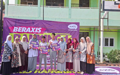 Axis Gelar Program